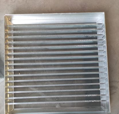 توری فولادی گالوانیزه جوشکاری تحت فشار نقره برای پلت فرم کارخانه
