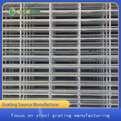 صفحه توری فولادی گالوانیزه گرم صنعتی 30mmx50mm