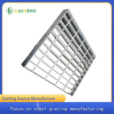 صفحه توری فولادی گالوانیزه گرم صنعتی 30mmx50mm