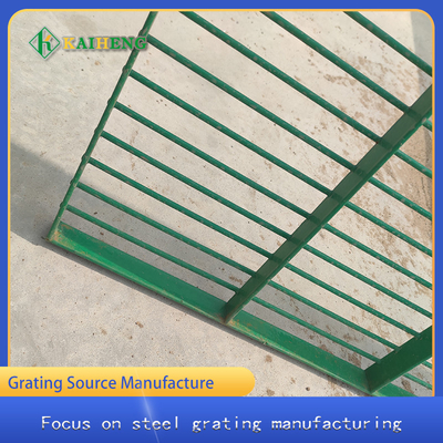 کت واک کف توری فلزی آغشته به پلاستیک سبز 100x200