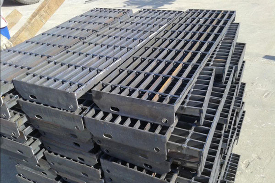 میله های بلبرینگ 30 میلی متری OEM رنده فولادی آج پله T2 برای نردبان